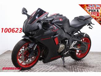 skadebil motor Honda CBR 1000 RR Fireblade LED ABS Quickshift 2019/3