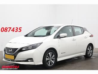 Voiture accidenté Nissan Leaf Acenta 40 kWh Cruise Navi Clima Bluetooth Camera PDC AHk 2020/10