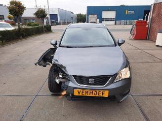 Coche siniestrado Seat Ibiza Ibiza ST (6J8), Combi, 2010 / 2016 1.2 TSI 2013/2