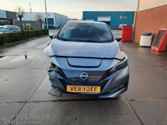 Vrakbiler auto Nissan Leaf Leaf (ZE1), Hatchback, 2017 Electric 2022/8