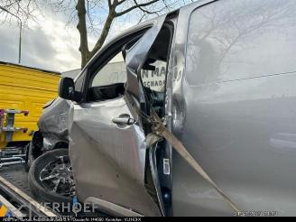 Peugeot Expert Expert (V1/VA/VB/VE/VF/VT/VY), Van, 2016 2.0 Blue HDi 120 16V picture 5