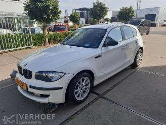 Coche siniestrado BMW 1-serie 1 serie (E87/87N), Hatchback 5-drs, 2003 / 2012 116i 1.6 16V 2008/5