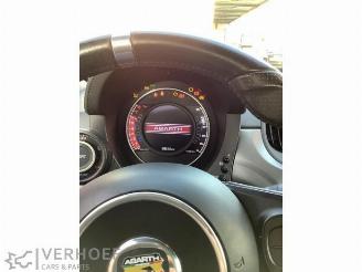 Fiat 500 500C/595C/695C, Cabrio, 2009 1.4 T-Jet 16V 595 Turismo picture 8