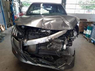 Uttjänta bilar auto Peugeot 208 208 II (UB/UH/UP), Hatchback 5-drs, 2019 1.2 Vti 12V PureTech 100 2022/2