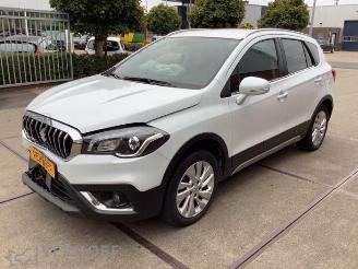 demontáž osobní automobily Suzuki SX4 SX4 S-Cross (JY), SUV, 2013 1.0 Booster Jet Turbo 12V 2016/8