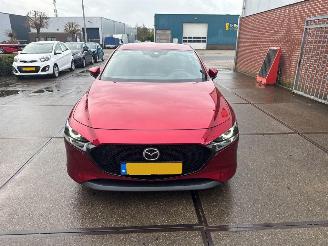 Damaged car Mazda 3  2019/12