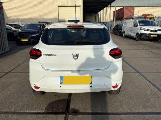 Dacia Sandero  picture 3