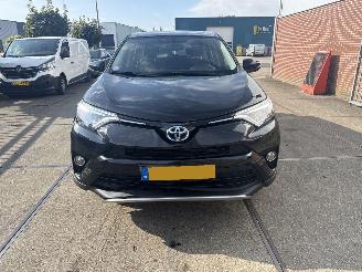 krockskadad bil auto Toyota Rav-4  2016/8