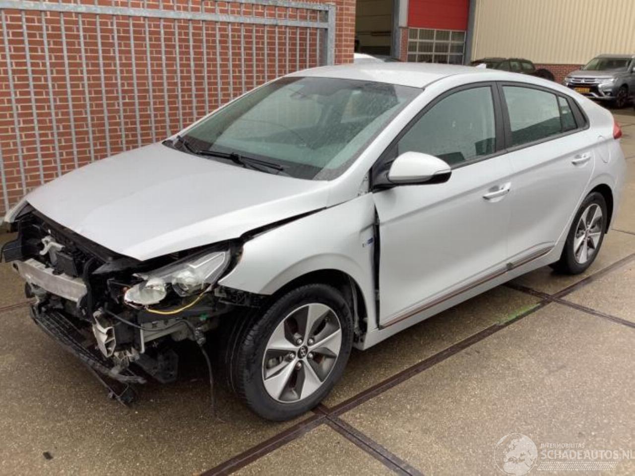 Hyundai Ioniq Ioniq, Liftback, 2016 / 2022 EV