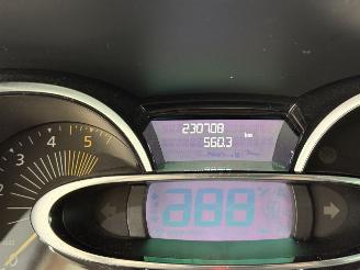 Renault Clio Estate 1.5 dCi Night&Day Navi picture 37