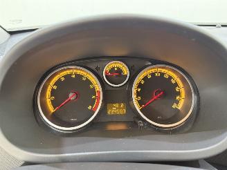 Opel Corsa 1.2 Bi-fuel Color Edition picture 16