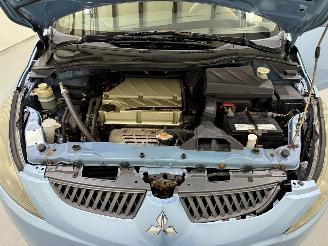 Mitsubishi Grandis 2.4-16V Intense 7-pers. picture 35