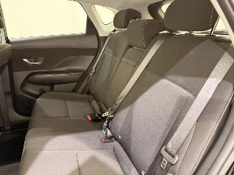 Hyundai Kona 1.6 GDI HEV Comfort Smart picture 18