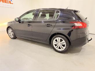 Peugeot 308 HB 1.2 Blue Lease Exe. Pano picture 34