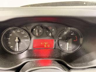 Iveco Daily 35S12V 352 L2H2 picture 15