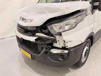 Iveco Daily 35S12V 352 L2H2 picture 9