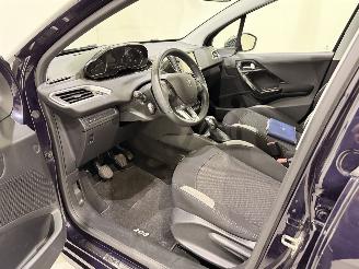 Peugeot 208 HB 1.2 Allure Navi/Clima picture 25