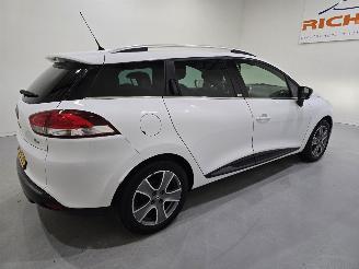 Renault Clio Estate 0.9 TCe Night&Day 66kw Bjr.2014 picture 23