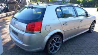 Opel Signum Signum (F48), Hatchback 5-drs, 2003 / 2008 2.2 direct 16V picture 7