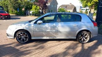 Opel Signum Signum (F48), Hatchback 5-drs, 2003 / 2008 2.2 direct 16V picture 4