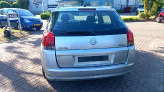 Opel Signum Signum (F48), Hatchback 5-drs, 2003 / 2008 2.2 direct 16V picture 6