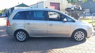 Opel Zafira Zafira (M75), MPV, 2005 / 2015 2.2 16V Direct Ecotec picture 8