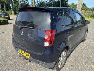 Mitsubishi Colt 1.3 Edition Two picture 4