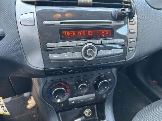 Fiat Bravo 1.4   5 Drs picture 7