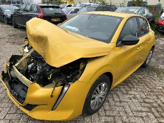 damaged passenger cars Peugeot 208 1.2 PureTech Active 2022/7
