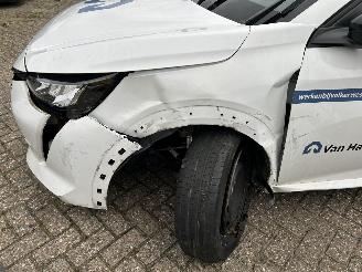 Peugeot e-208 50 kWh  Active Automaat picture 2