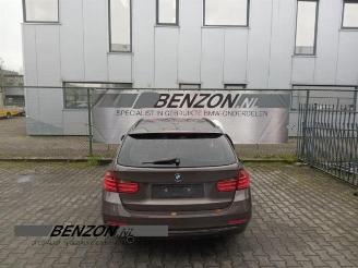Uttjänta bilar auto BMW 3-serie  2014/10