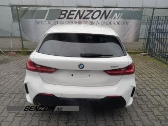 skadebil auto BMW 1-serie 1 serie (F40), Hatchback, 2019 118i 1.5 TwinPower 12V 2022/7