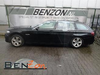 Vrakbiler auto BMW 5-serie  2015/4