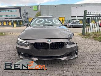 Vrakbiler auto BMW 3-serie 3 serie (F30), Sedan, 2011 / 2018 320i 2.0 16V 2012/6