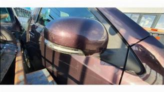 Toyota iQ  picture 11