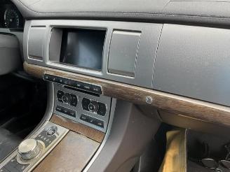 Jaguar XF XF Sportbrake, Combi, 2012 / 2015 3.0 D S V6 24V picture 14