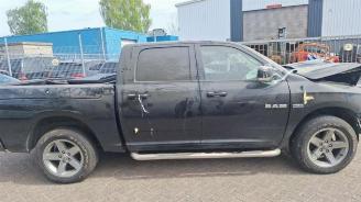 Dodge Ram Ram 1500 (DS/DJ/D2), Pick-up, 2008 / 2010 5.7 V8 Hemi 1500 4x4 picture 3