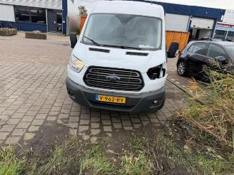 skadebil auto Ford Transit Transit, Van, 2013 2.0 TDCi 16V Eco Blue 130 2018/8