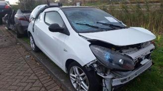 Vrakbiler auto Renault Wind Wind (EN/E4), Cabrio, 2010 / 2013 1.2 16V TCE 2011/1