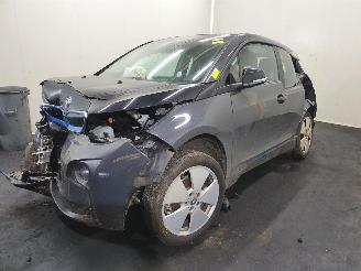 BMW i3  picture 2