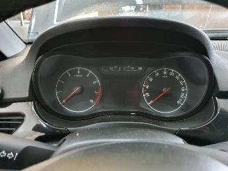 Opel Corsa 1.4 Bi-Fuel Business picture 15