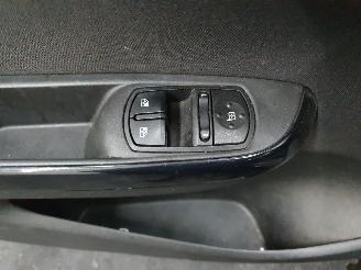 Opel Corsa 1.4 Bi-Fuel Business picture 19