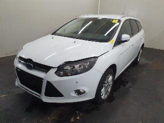 Ford Focus 1.0 EcoBoost Titanium picture 3