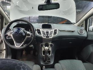 Ford Fiesta 1.6 Sport picture 16