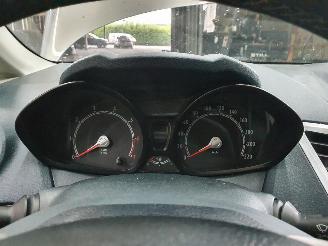 Ford Fiesta  picture 25