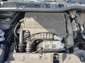 Peugeot 2008 P24E 1.2P Aut. picture 14