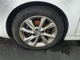 Opel Corsa F 1.2 100pk picture 32