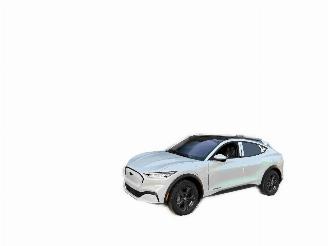 Ford Mustang Mach-e Premium AWD picture 2