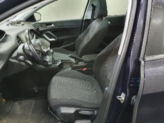 Peugeot 308 1.2 Puretech Blue picture 14