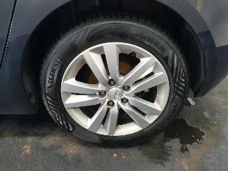 Peugeot 308 1.2 Puretech Blue picture 33